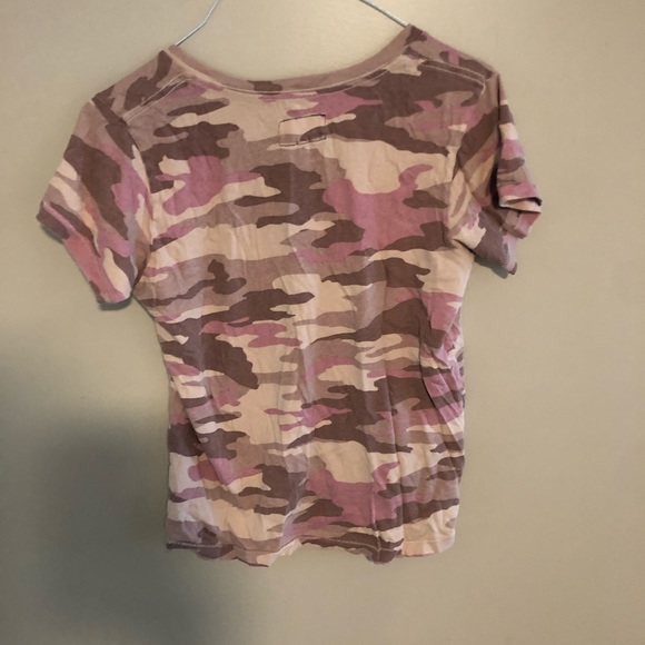 Current Elliot Pink Camo V-Neck T-shirt Size 1 (Small) - Picture 4 of 6